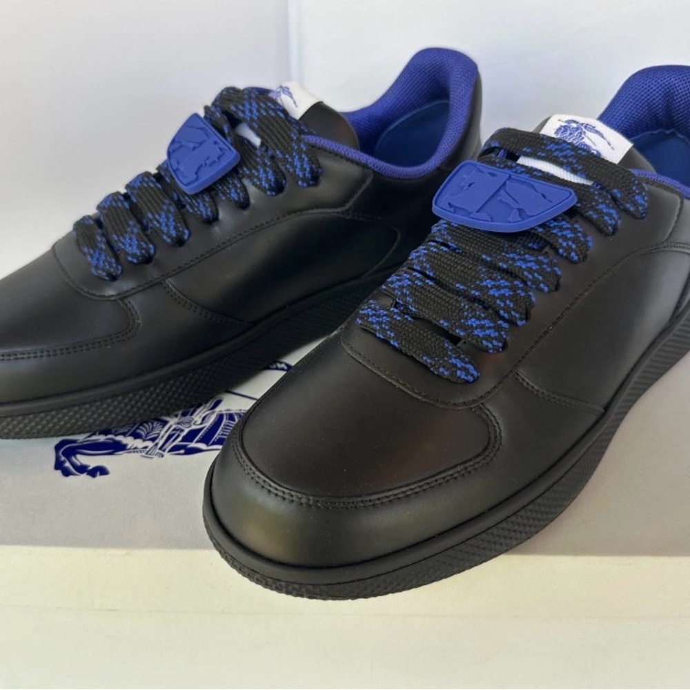 Burberry Men's Sneaker - Picture 5 of 9